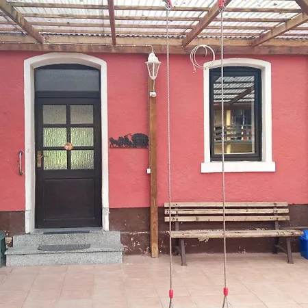 Auf Dem Gutshof Renz * Weißenfels